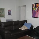 Quarto Com Banheiro Privativo