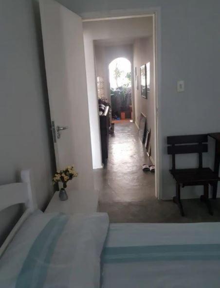Hospedagem domiciliar Quarto Com Banheiro Privativo *