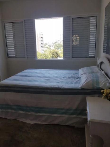Quarto Com Banheiro Privativo *